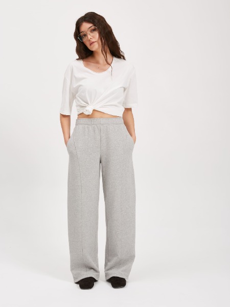 k2lhu07cmyt3wtfwmmmcs44xlh21117f (1).jpg