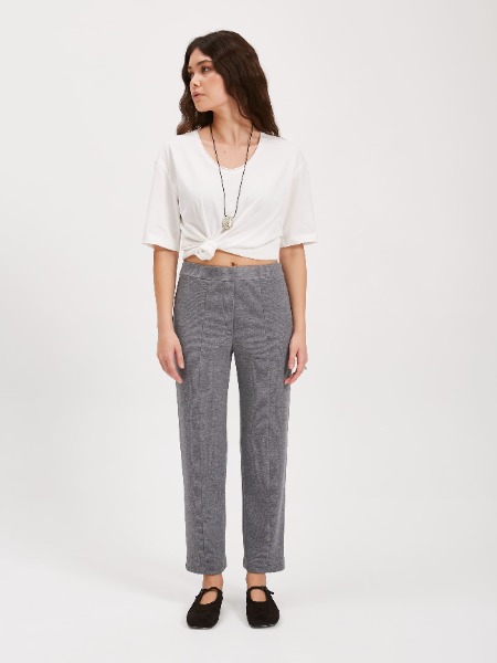 vhwbqynhix82876ts4fnvibsw5m0i5vm (1).jpg